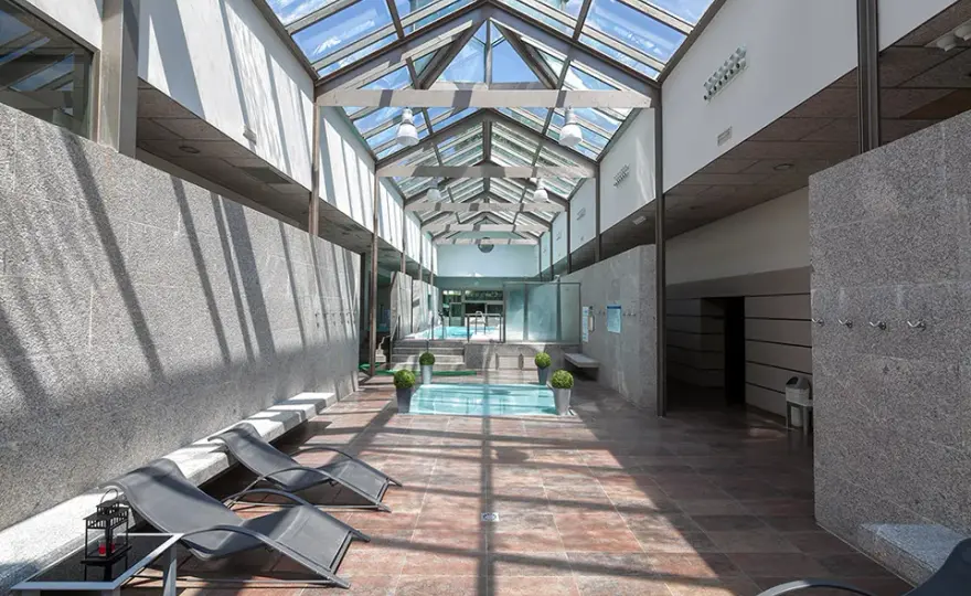 Balneario Santiago de Compostela: Relájate y sana con aguas terapéuticas