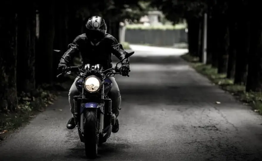 Kiedy zaczyna się sezon motocyklowy? Sprawdź, co musisz wiedzieć!