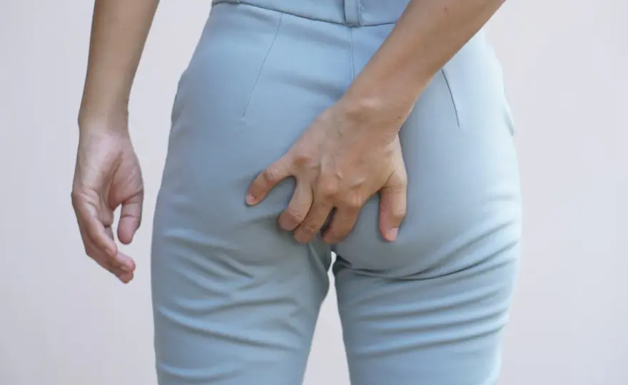 Prurito anale e tra i glutei - cause e rimedi sicuri