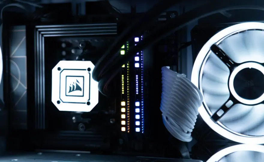 iCUE erkennt RAM nicht? 6 Lösungen - BIOS, RGB & mehr!
