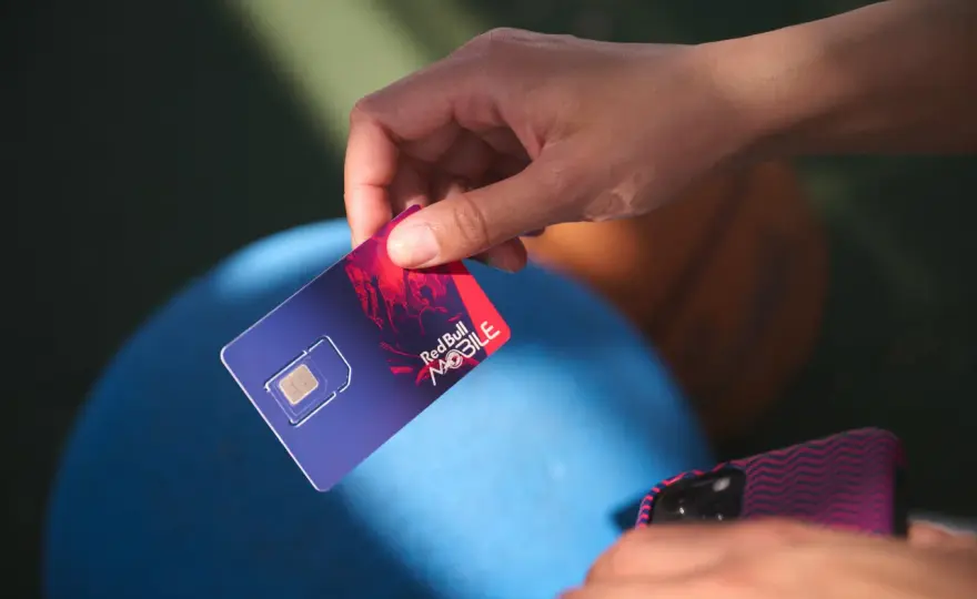Internet w Europie – Roaming, eSIM czy lokalna SIM? Wybierz mądrze!
