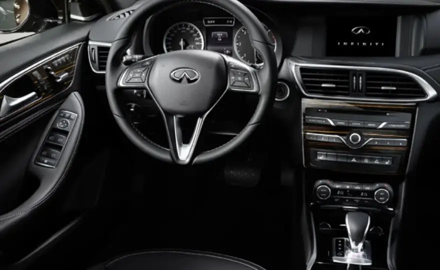 Infiniti QX30 usado - fallos que debes revisar antes de comprar