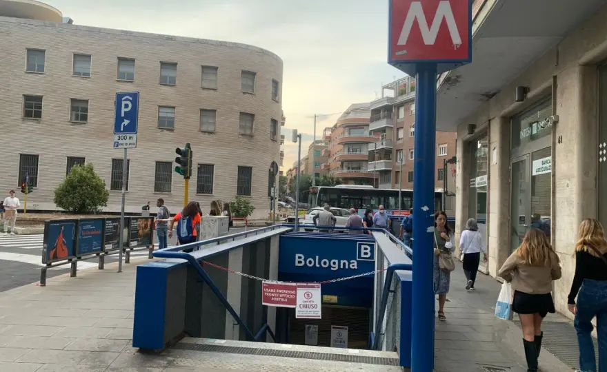 Stazione Bologna a Roma - guida a B e B1, orari e biglietti