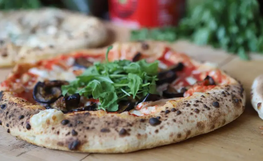 Neapolitanische Pizza: Warum sie Brotliebhaber begeistert