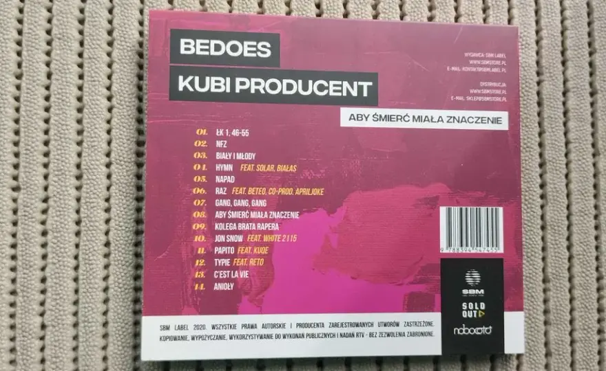 Bedoes i jego album aby śmierć miała znaczenie – znaczenie i recenzje