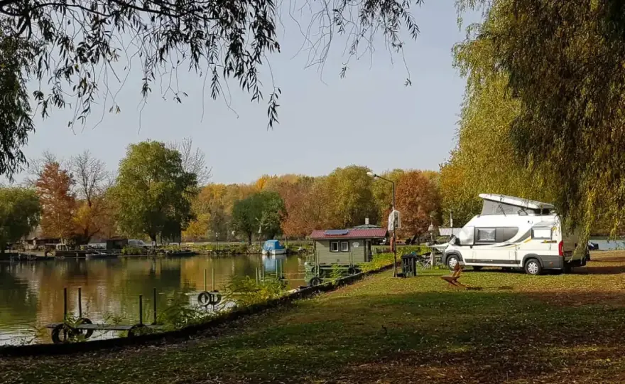 Węgry kamperem - winiety, trasy, noclegi. Planuj bez stresu!