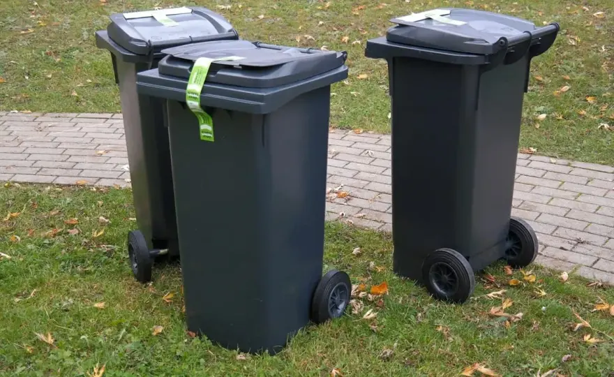 Jak wyrzucić piankę poliuretanową? PSZOK, odpady, kary.