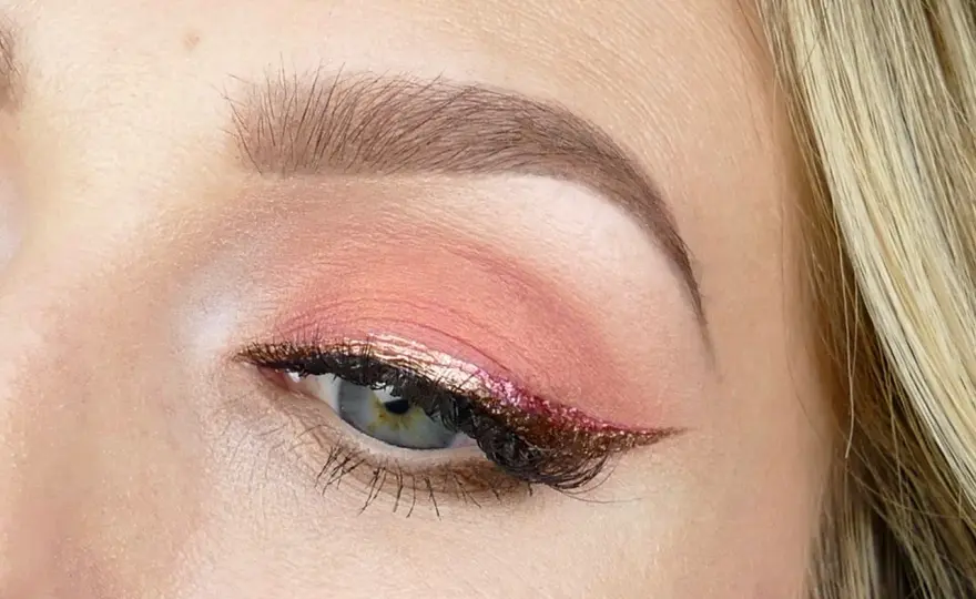 Rosa sminkning - Så lyckas du med modern & fräsch look