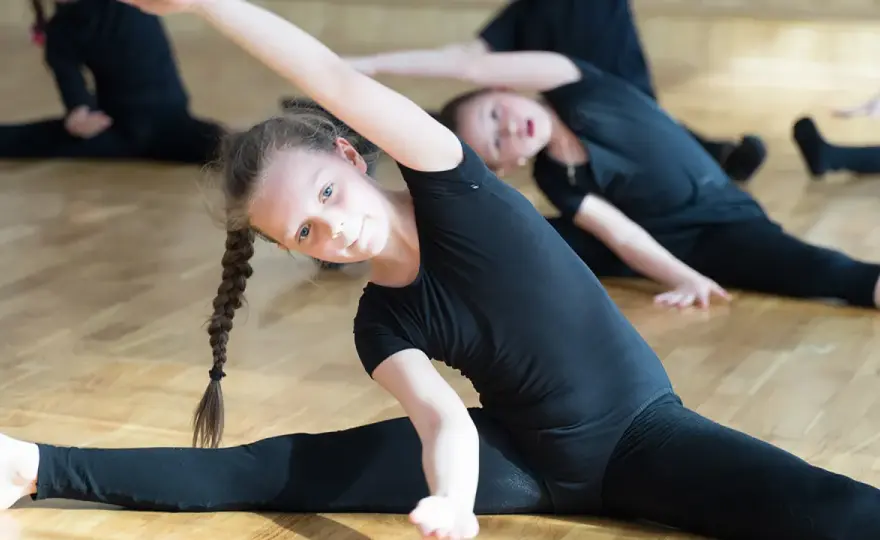 Baile con niños - Beneficios y juegos para cada edad
