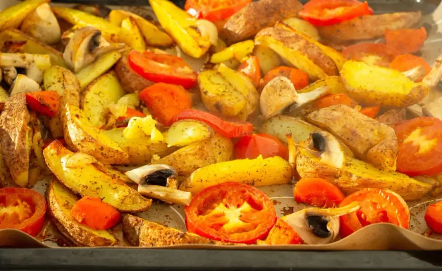 Grill w piekarniku - jak ustawić ruszt i nie przypalić potrawy