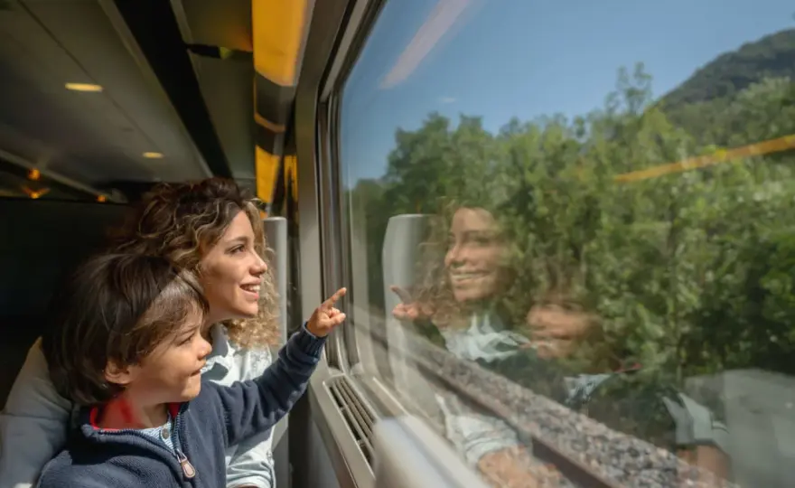Giochi da fare in treno - Rendi il viaggio divertente e senza stress