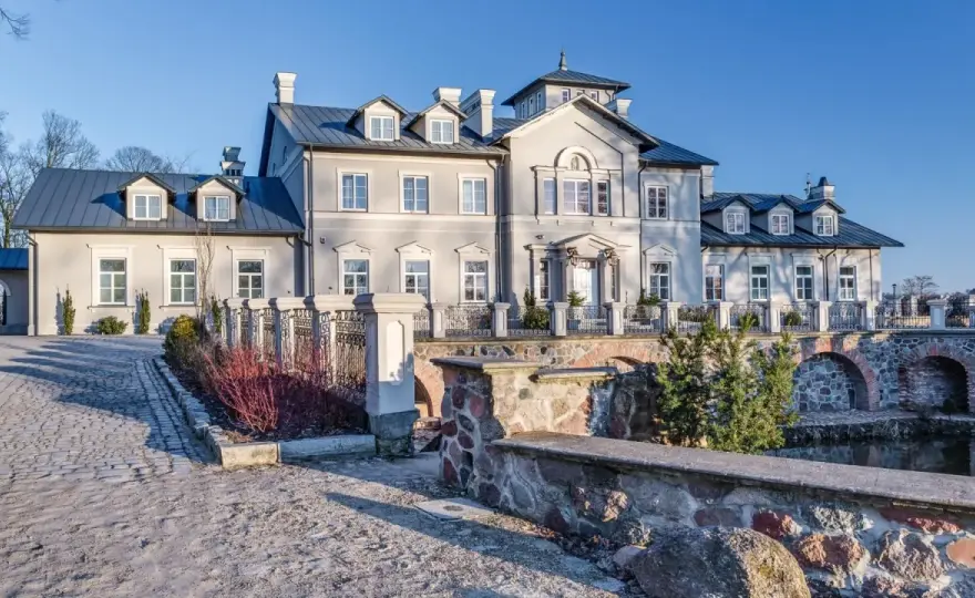 Najlepsze hotele nad jeziorem w Kujawsko-Pomorskiem na wypoczynek