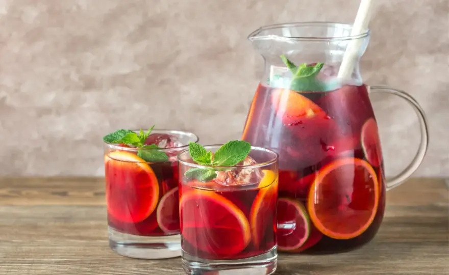 Domowa Sangria z Czerwonego Wina: Prosty Przepis Krok po Kroku
