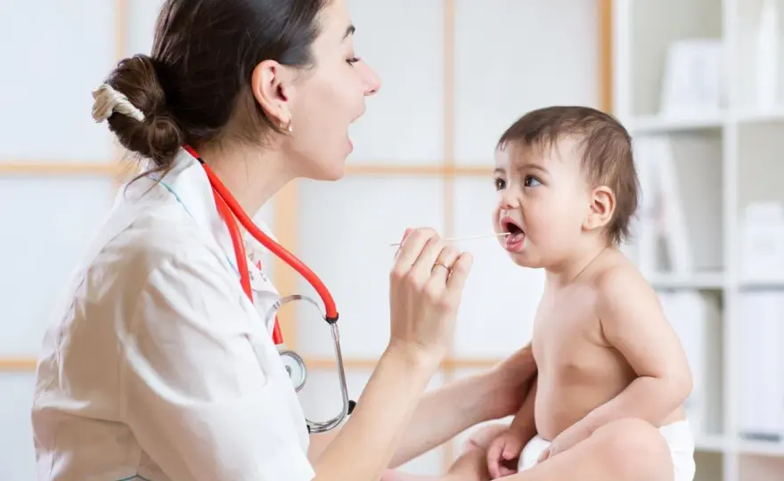 Laringite nei bambini - tosse abbaiante e segnali d'allarme