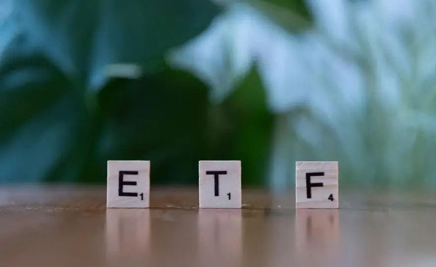 Jak zarabiać na giełdzie? Od ETF-ów po aktywny handel