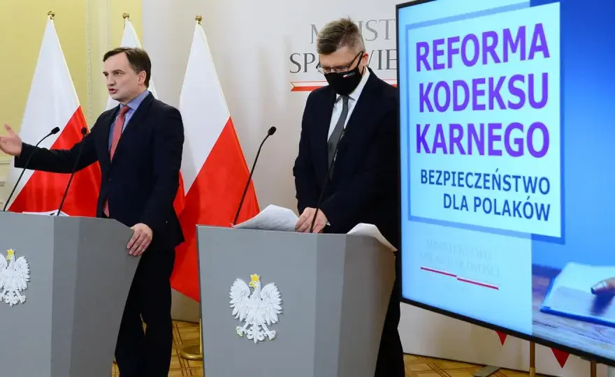 Zbrodnia w prawie karnym - Kiedy grozi minimum 3 lata więzienia?