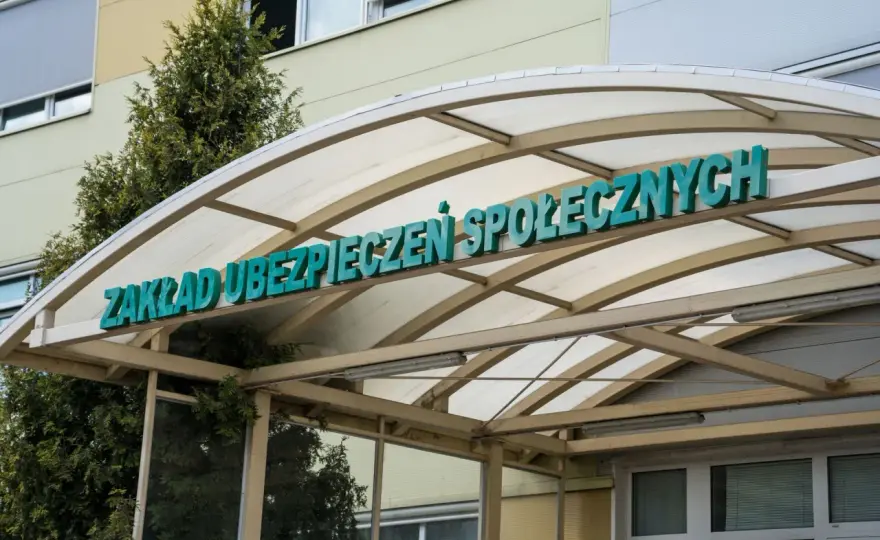 Obowiązkowe ubezpieczenie zdrowotne - Kto podlega i co dalej?