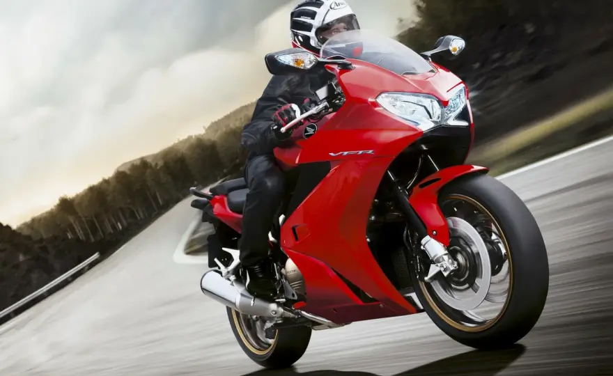 Carenado de moto - ¿Cómo elegirlo para tu modelo?