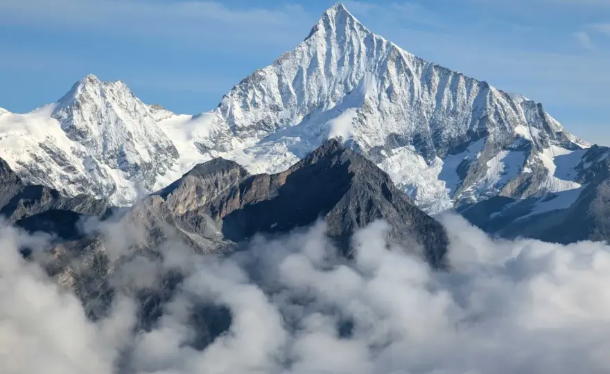 Najwyższy szczyt Szwajcarii - Czy to Matterhorn? Poznaj Dufourspitze