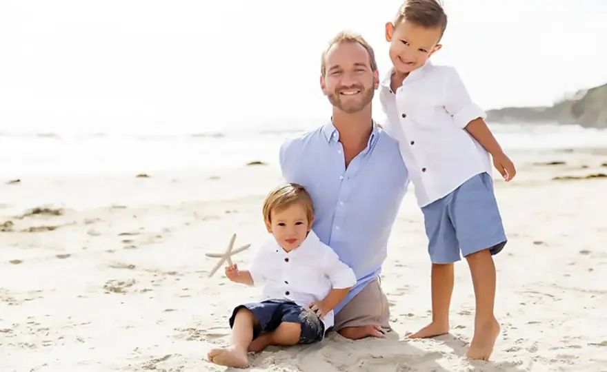 Nick Vujicic dzieci: Ile mają lat i czy są zdrowe?