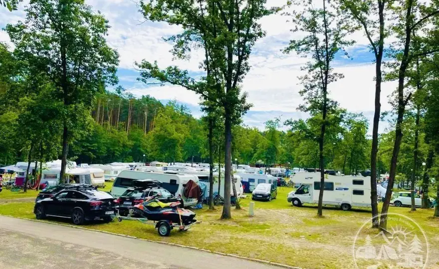 Camper Park Turawa nad Jeziorem Dużym: Czy to Twój raj na kołach?