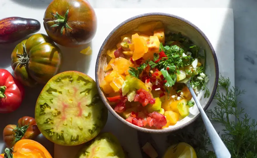 Hackad tomatsalsa - Så blir den perfekt & lyfter maten