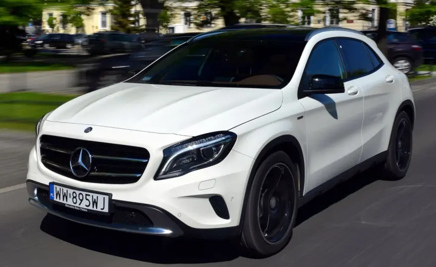 Mercedes GLA jaki silnik wybrać, aby uniknąć wysokich kosztów eksploatacji?