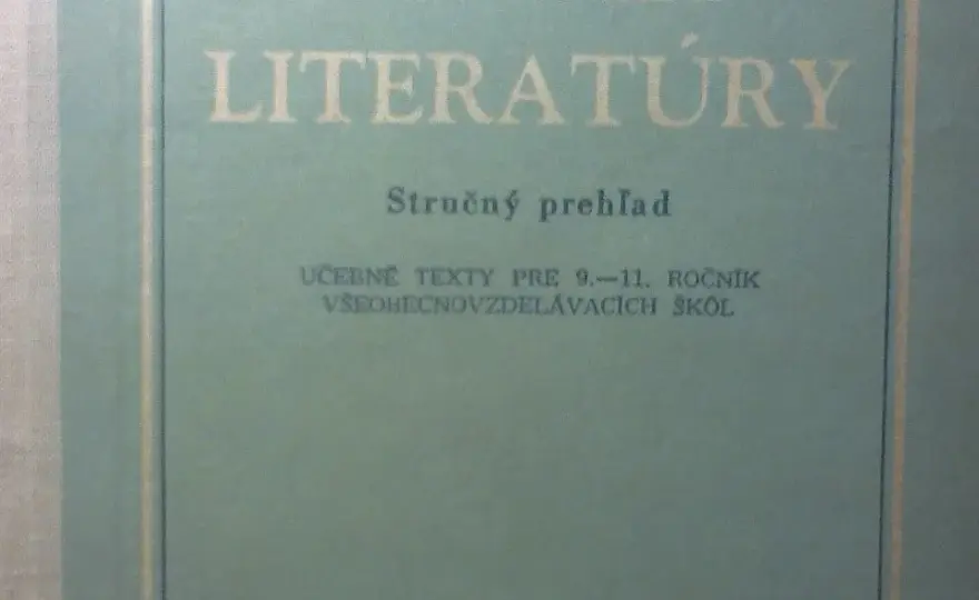 Teoria literatury co to? Definicja, zastosowanie i znaczenie w analizie tekstów