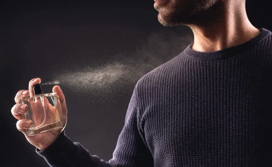Jak wybrać idealne perfumy męskie na prezent - przewodnik po świecie zapachów
