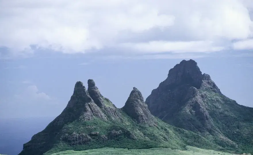 Gdzie leży Mauritius? Odkryj jego wyjątkową lokalizację w Oceanie