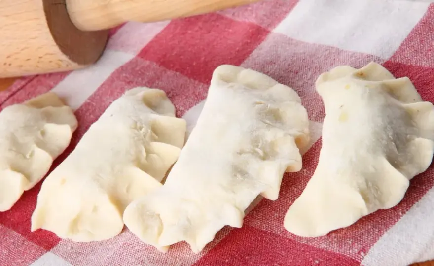 Pierogi we śnie: Jakie mają znaczenie dla twojej przyszłości i tradycji?