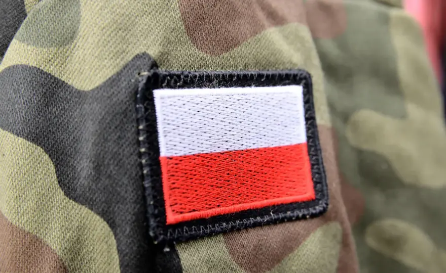 Czy zasadnicza służba wojskowa wlicza się do emerytury policyjnej? Sprawdź to!