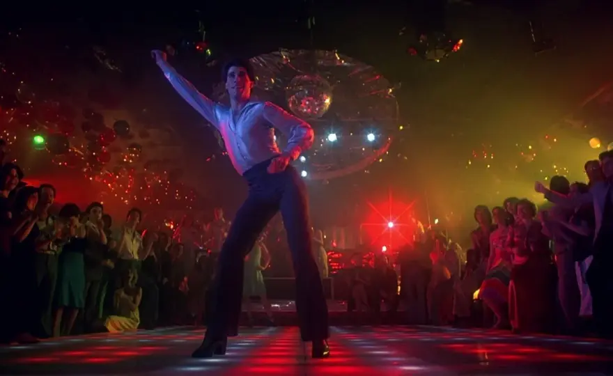 Gorączka sobotniej nocy: Ikona disco, Travolta i dziedzictwo filmu