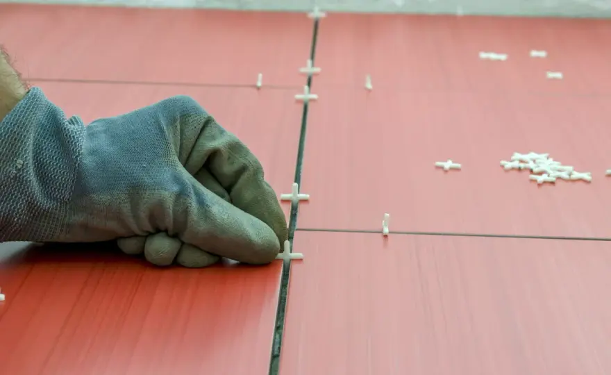 Refaire les joints de carrelage - Guide complet pour un sol parfait