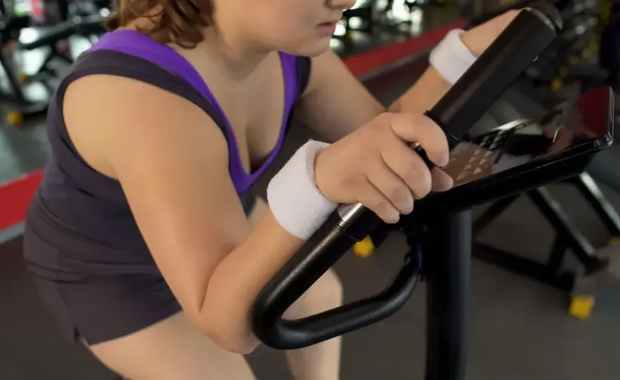 Ile cardio w tygodniu? Sprawdź, jak osiągnąć najlepsze wyniki