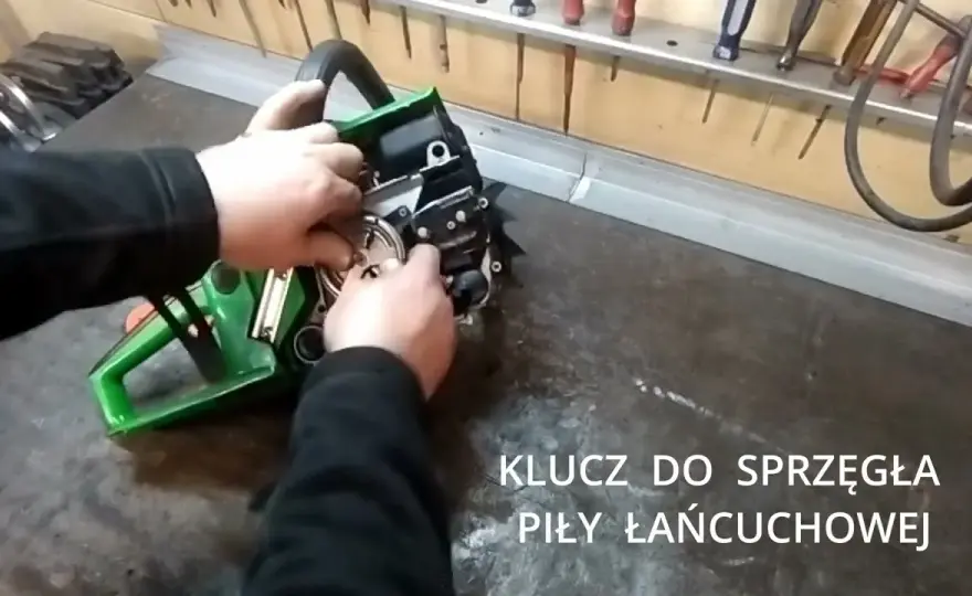 Jak odkręcić sprzęgło w pile spalinowej NAC - uniknij kosztownych błędów