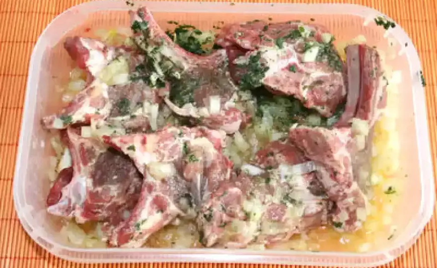 Agneau au barbecue - La marinade parfaite pour un churrasco réussi