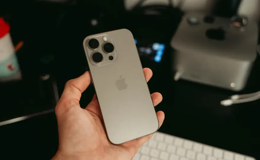 iPhone 16 Ultramaryna - Czy to kolor dla Ciebie? Sprawdź!