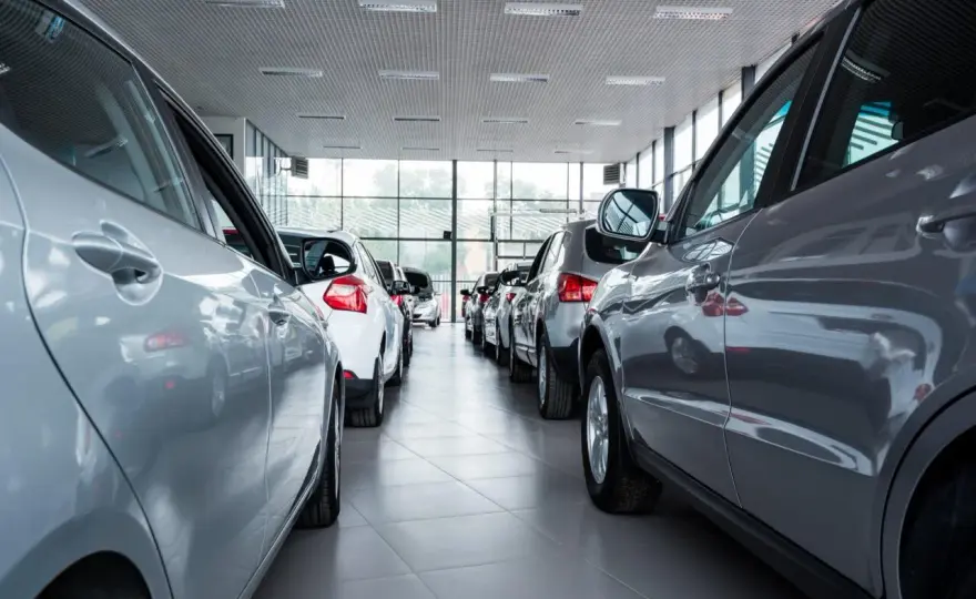Auto a km 0, cosa controllare prima di comprarla?