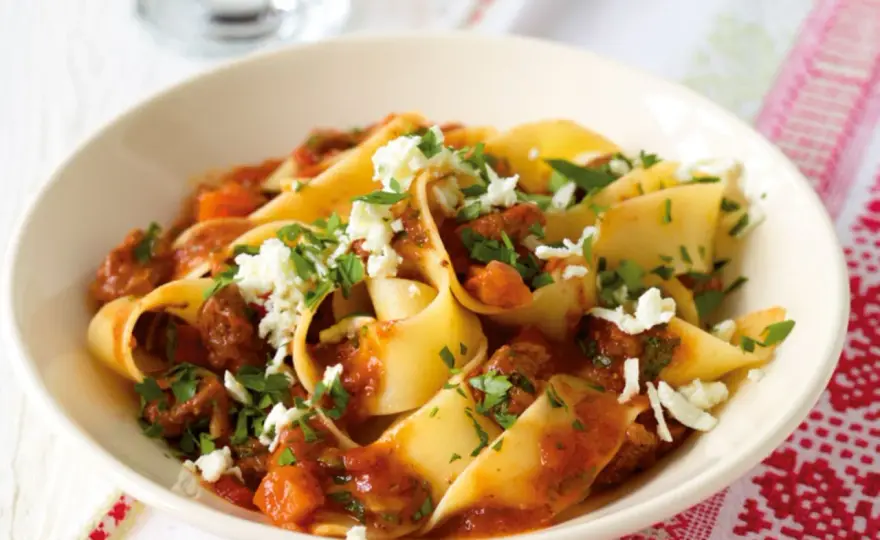 Rindfleisch-Pasta: So gelingt das perfekte Ragù