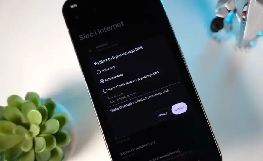 AdGuard DNS Android - Jak pozbyć się reklam i chronić telefon?