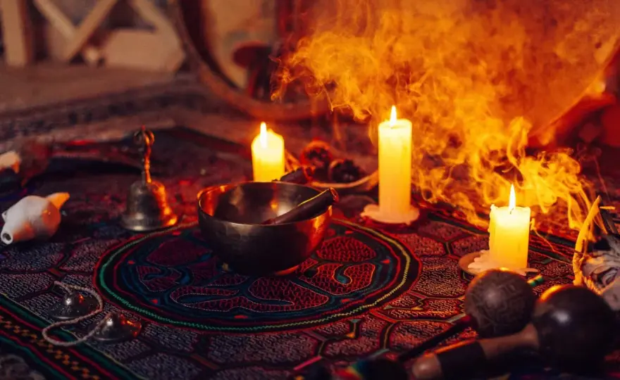 Ayahuasca - co warto wiedzieć o rytuale, działaniu i ryzyku