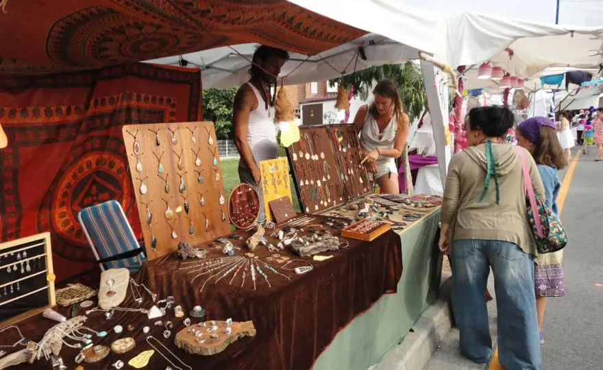 Mercado Hippie Argoños - Plan perfecto para Semana Santa