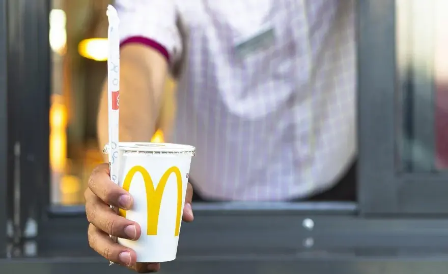 Ile kalorii ma Cola Zero w McDonald’s - Czy rozmiar ma znaczenie?