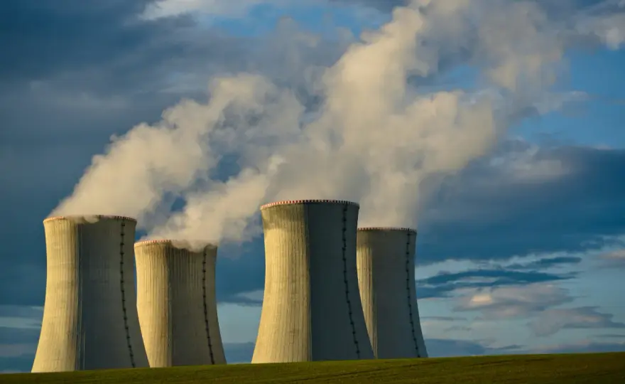 Energia jądrowa: Ekologiczna szansa czy zagrożenie? Analiza