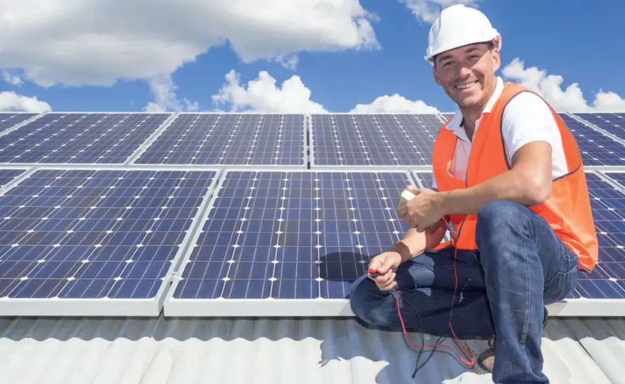 Rozdzielnica PV: Klucz do bezpieczeństwa? Jak wybrać idealną?
