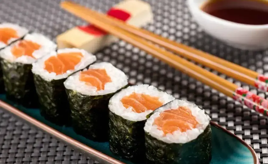 Hosomaki - jak zrobić cienką rolkę sushi w domu