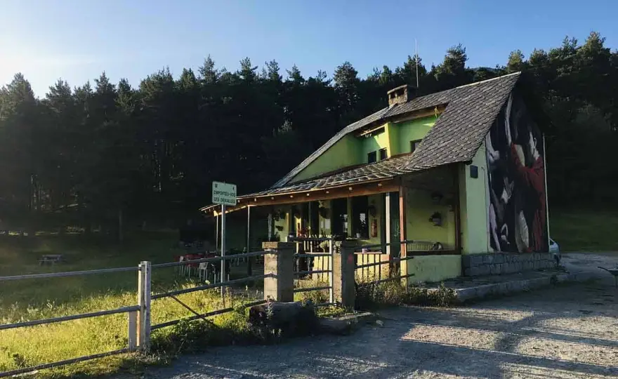 Refugio Serrat de les Esposes: tu base en Cadí-Moixeró