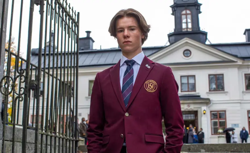 Young Royals - Därför är Netflix-serien mer än ett skoldrama