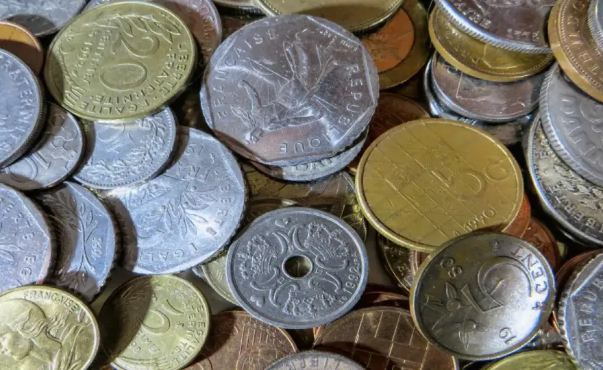 Euro we Francji: Jaka waluta? Praktyczny przewodnik dla turystów